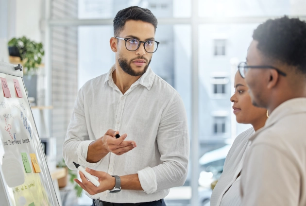 RTG consultant mapping business workflow with operations team